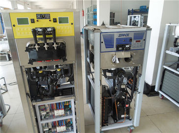 Fabricante macio da máquina do gelado do design compacto com corpo de aço inoxidável completo